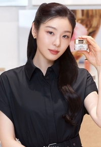 김연아, 퀸의 우아함이란 이런 것[★화보]