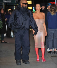 아내 노출의상 입힌 칸예 웨스트, 계획이 있었네~ 포르노 제작 나선다 [할리웃톡]