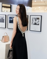 명불허전 최지우, 여왕의 미모란 이런 것