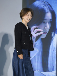 [포토] 이미숙 ‘미소 가득한 입장’