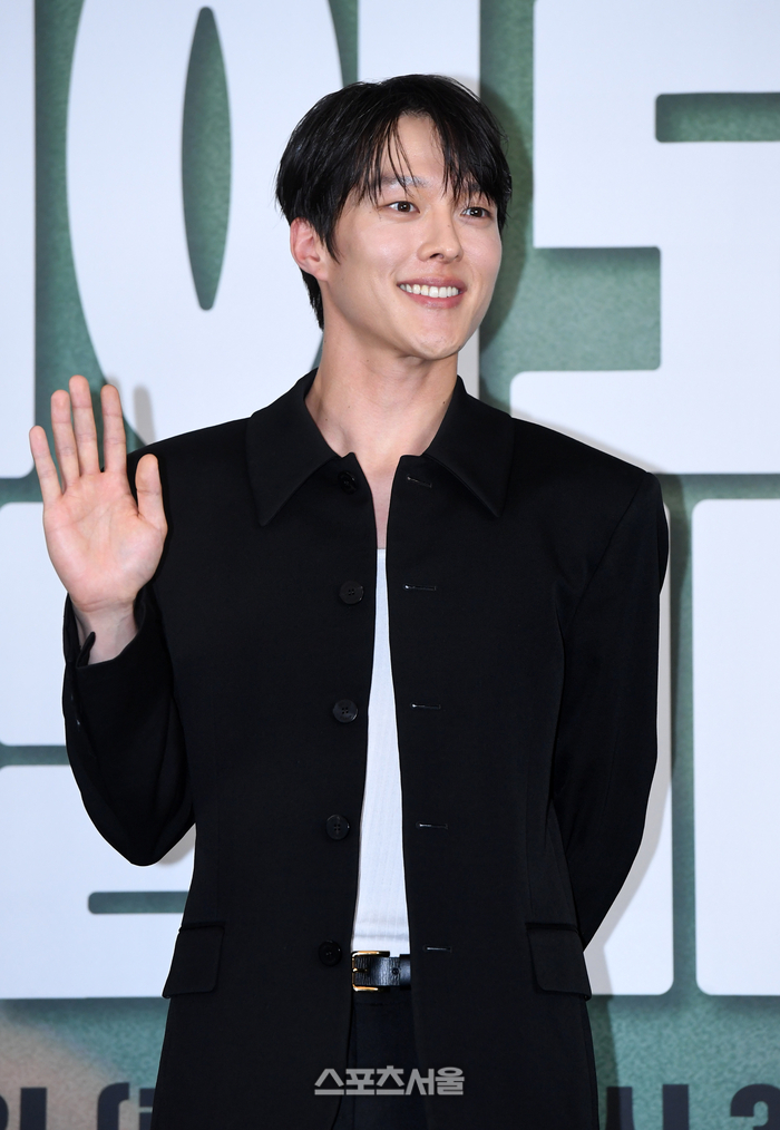 [포토]장기용, ‘히어로는 아닙니다만’으로 3년만에 복귀