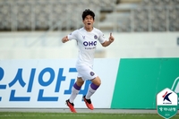 안양, 아산과 1-1 무승부로 K리그2 선두…부천은 김포 제압(종합)