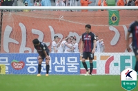집중력+용병술의 승리…강원 윤정환호, 수원FC에 막판 2-1 역전드라마