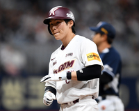 [포토] 6회말 안타출루, 김혜성