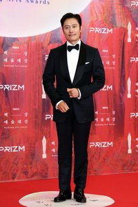 [포토] 이병헌 ‘멋진 슈트핏’