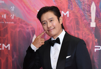 [포토] 이병헌 ‘이렇게 귀여웠어?’