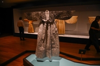 경기문화재단,17세기 복식유물 14점... 美 클리블랜드 미술관 전시