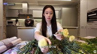 지연 “♥황재균, 직접 포장한 꽃선물..받았던 꽃다발 중에 제일 기분 좋아”(지연)