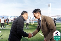 18골 중 15골이 후반에…패배 잊고 ‘무패 DNA’ 장착한 포항, 분위기 반전 성공한 제주와 격돌