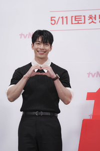 위하준 “‘졸업’ 이준호, 대치동 키드에 명문대 출신…‘눈물의 여왕’ 후속 부담 없어”