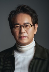 신스틸러 이병준, ‘스캔들’ 이어 ‘놀아주는 여자’ 합류…열일 행보