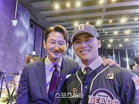 ‘최강야구’ 두산 윤준호, 상무 입대 앞두고 ‘극적’ 1군 데뷔 성공 [SS잠실in]