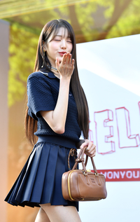 [포토]‘사랑스런 손키스’ 장원영