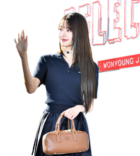 [포토]‘역광에서도 빛나요··’ 장원영