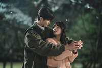 변우석♥김혜윤, 백허그 데이트 포착…‘오늘부터 1일’(‘선재 업고 튀어’ )