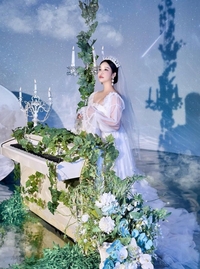 랄랄 맞아? 디즈니 공주 재질 수중 만삭사진 공개