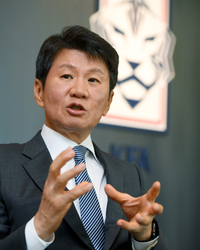 韓 축구 ‘역대급 흑역사’인데…정몽규 회장은 4선 도전 본격화[SS포커스]