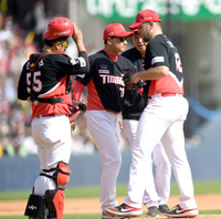 작년에도 10명, 부상 혹은 부진 외인 투수 폭탄이 터진다 [SS포커스]