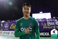 라커룸에선 ‘리더’, 경기장선 뒷문 ‘지킴이’…안양 김다솔 “어떤 좋은 말 할지 고민, 아내가 때로는 자제하라네요”[현장인터뷰]