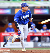 [포토]‘김광현으로부터 중전안타’ 이병헌