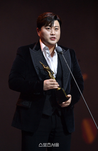 버티던 김호중, 보도 4일만에 “음주운전했다, 후회하고 반성한다” [전문]