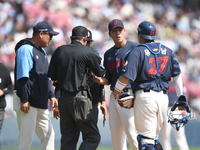 [포토] 호투한 이민석 ‘손가락 물집으로 교체’