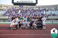 연이은 부상자에도 1R 8승+단독 선두…활발한 로테이션 속 유병훈 감독과 안양의 운영의 ‘묘’ 빛났다