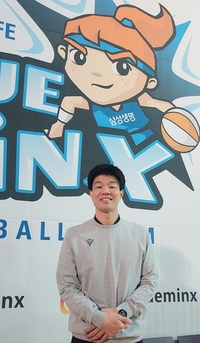 삼성생명 하상윤 신임 감독 “끈적끈적한 팀 만들고 싶다!”
