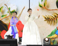 [포토] 열창하는 송가인