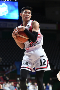 아반도 정관장과 결별, 새로운 도전 나선다!