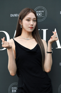 [포토]이성경, 깜찍 하트!