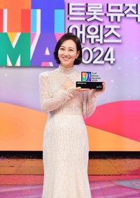 장윤정 부부 집 120억원, 현금 매수 30대 세무조사 받을 수 있다.[스타稅스토리]