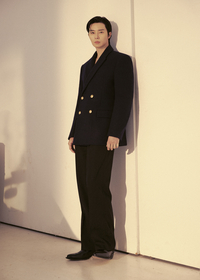 ‘10살 연하 모델과 열애?’ 박서준 측 “사생활은 확인 불가” [공식]