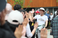 김진태 강원지사, ‘맨발路(로) 강원 걷자 in 춘천’ 참석