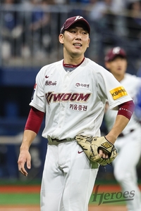 “자세를 바꾸던데요?”…투수 레전드가 본 키움 김인범 투구 [SS 시선집중]