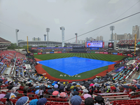 보슬보슬 내리는 여름비…수원 키움-KT전, 우천 취소 [SS수원in]