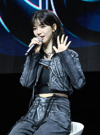 [포토]에스파 카리나, 컴백했어요!