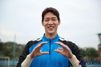 “그간 힘들었던 시간 스쳐가”...‘30세에 첫 태극마크’ 황인재, 설렘 가득하다 [SS인터뷰]