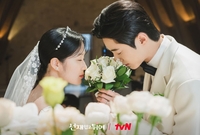 변우석♥김혜윤, 죽음 이긴 35세 봄 “평생 함께 있을게” 벚꽃아래 결혼 약속, 꽉찬 해피엔딩 완성(선재업고튀어)