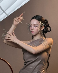 비현실적 미모 카리나, 물의 여신 같은 신비로운 자태