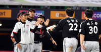 ‘63일 만의 2위’ 5연승 LG 염경엽 감독 “원정 경기 빅볼···앞으로 많이 나오길 바란다” [SS문학in]