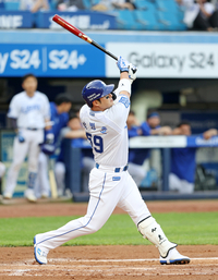 ‘터졌다!’ 삼성맨 박병호, 비거리 ‘120m’ 대포!…두 타석 만에 ‘화끈한’ 이적 신고 [SS대구in]