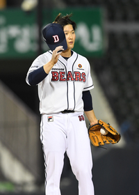 [포토]황재균에게 사과하는 김도윤