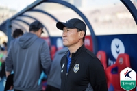 3골 내주며 ‘완패’ 조성환 감독 “의도치 않은 방향으로 경기 흘러, 감독으로서 책임감 무겁다”[현장인터뷰]