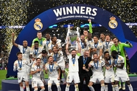 우승과 낭만 모두 잡은 레알 마드리드, 역대 최다 15번째 UCL 빅이어 들면서 ‘유럽 최강’ 지위 재확인