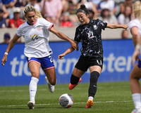 높은 벽 실감…여자축구대표팀, ‘세계 최강’ 미국과 평가전서 0-4 대패