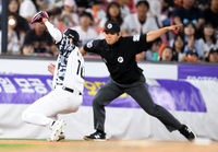 [포토]‘앗...’ 황재균