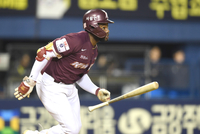 호수비 후 어깨 다친 도슨, 큰 부상 피했지만 5일 LG전 결장 [SS메디컬체크]