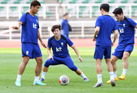 [포토]중국전 준비하는 이강인