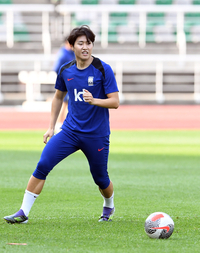 [포토]공 쫓는 이강인